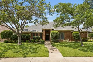 2521 Belmeade Drive, Carrollton, TX 75006
