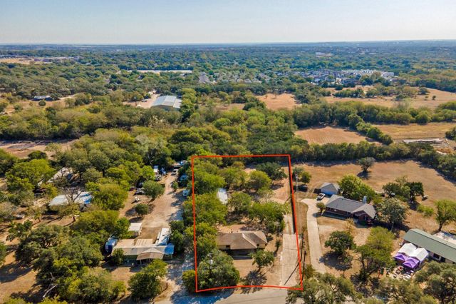 7605 Wood Cliff DR, Austin, TX 78745