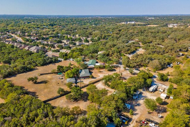 7605 Wood Cliff DR, Austin, TX 78745