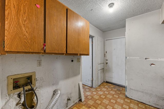 7605 Wood Cliff DR, Austin, TX 78745