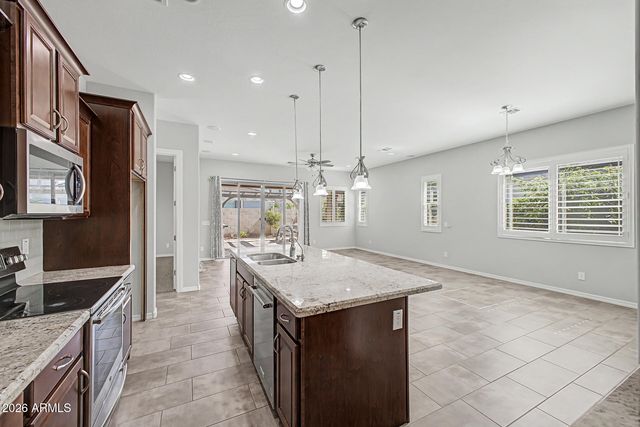3037 E SAGEBRUSH Street, Gilbert, AZ 85296