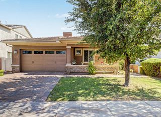 3037 E SAGEBRUSH Street, Gilbert, AZ 85296