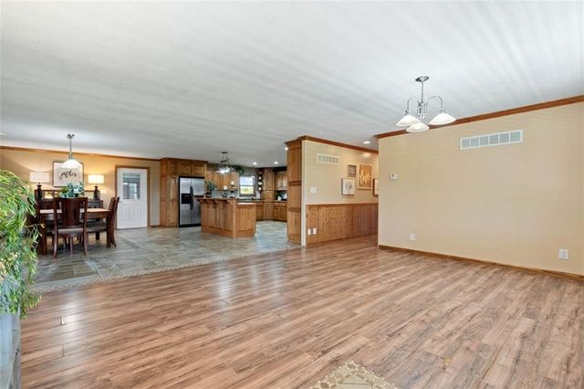 12356 Elkhorn Road, Rayville, MO 64084