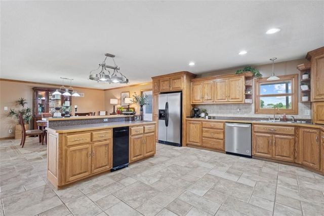 12356 Elkhorn Road, Rayville, MO 64084