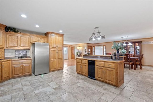 12356 Elkhorn Road, Rayville, MO 64084