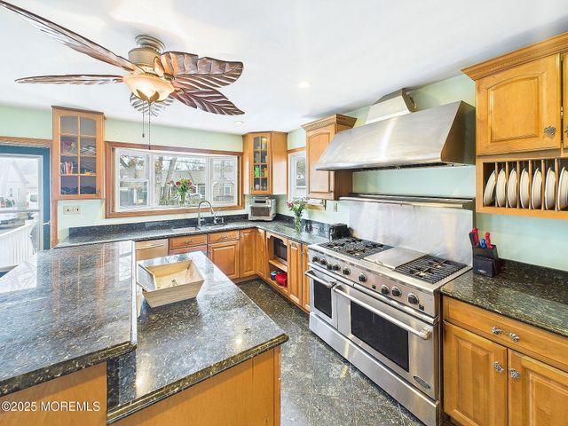 675 Mantoloking Road, Brick, NJ 08723