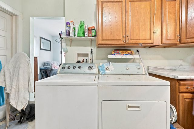 217 12th Street, East Moline, IL 61244