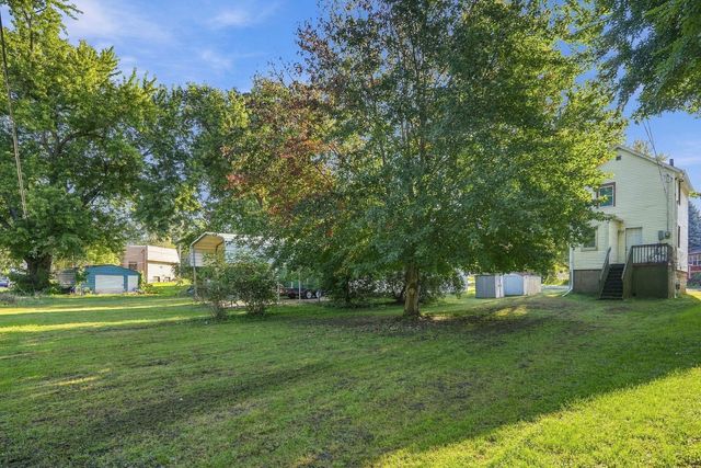 217 12th Street, East Moline, IL 61244