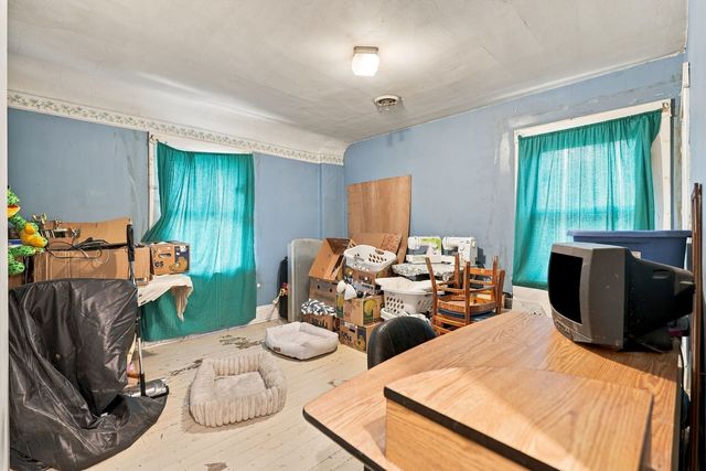 217 12th Street, East Moline, IL 61244