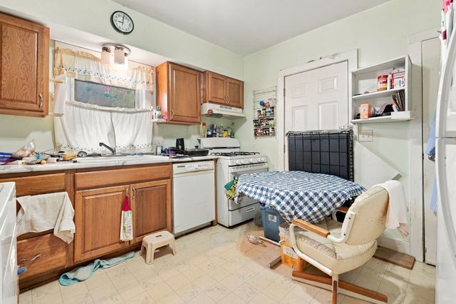 217 12th Street, East Moline, IL 61244