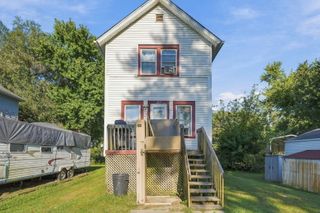 217 12th Street, East Moline, IL 61244