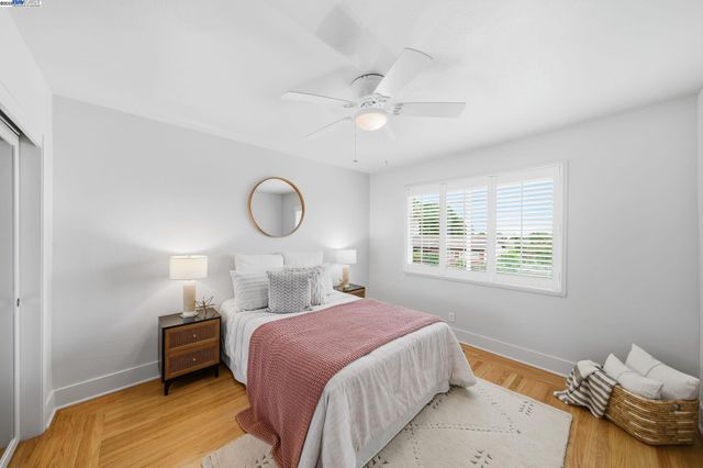 24006 Azevedo Ave, Hayward, CA 94541