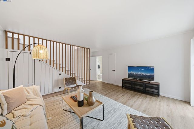 24006 Azevedo Ave, Hayward, CA 94541