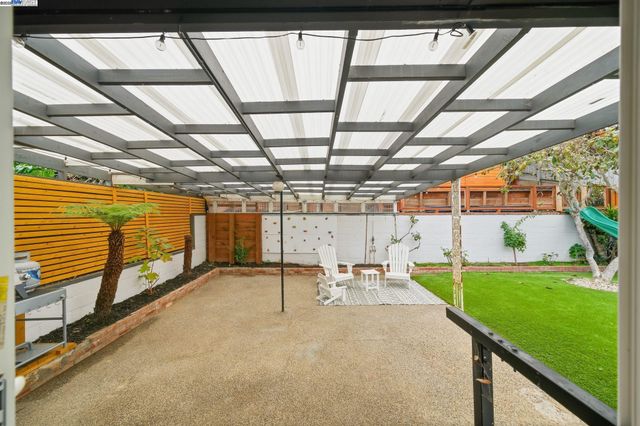 24006 Azevedo Ave, Hayward, CA 94541