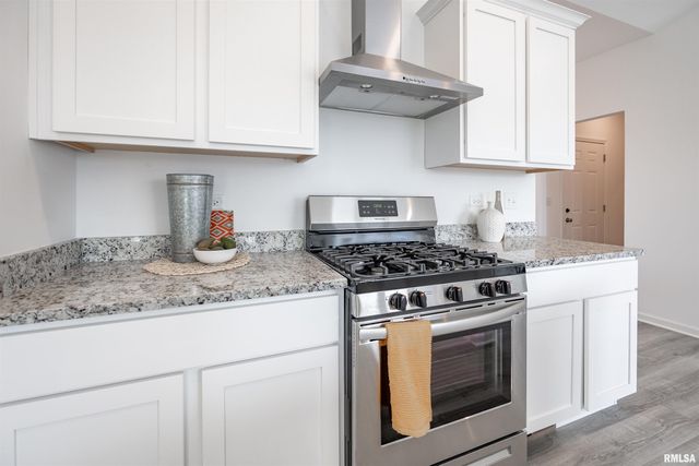 Lot 9 Faiths Way, Bettendorf, IA 52722