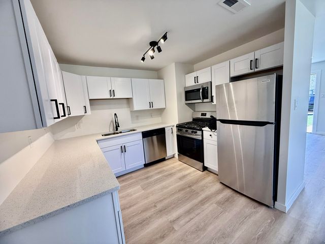 4301 Buchanan Street, Gary, IN 46408