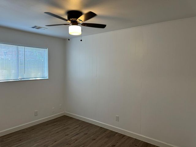 934 Bacliff Drive, Bacliff, TX 77518