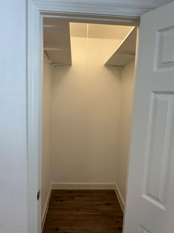 934 Bacliff Drive, Bacliff, TX 77518