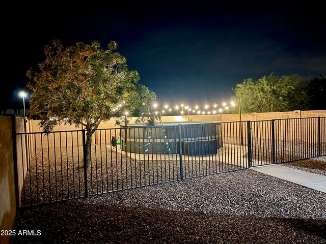 18960 N TOLEDO Avenue, Maricopa, AZ 85138