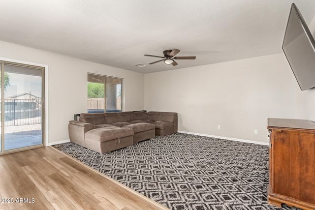 18960 N TOLEDO Avenue, Maricopa, AZ 85138