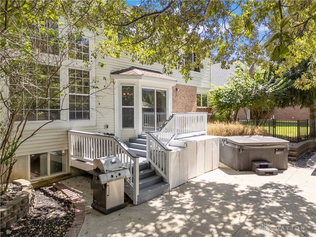211 Silver Fox Court, Loveland, OH 45140