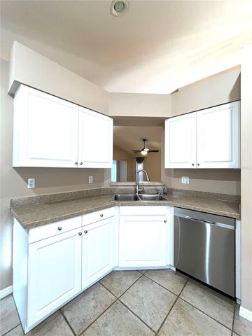 2160 SUNSTONE DRIVE, Lakeland, FL 33813