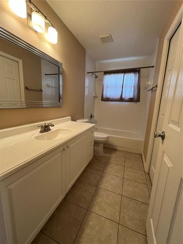 2160 SUNSTONE DRIVE, Lakeland, FL 33813