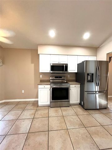 2160 SUNSTONE DRIVE, Lakeland, FL 33813