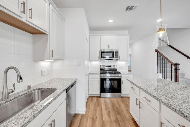 32223 Sunbeam Drive, Fulshear, TX 77441