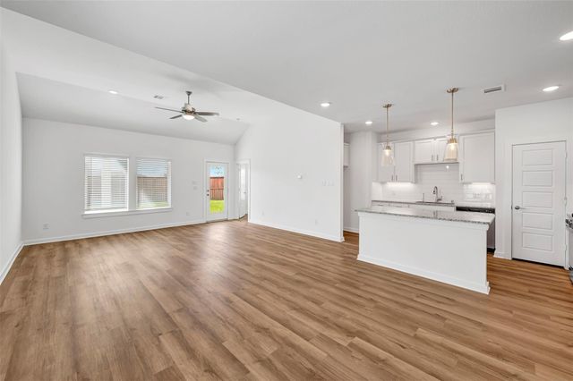 32223 Sunbeam Drive, Fulshear, TX 77441