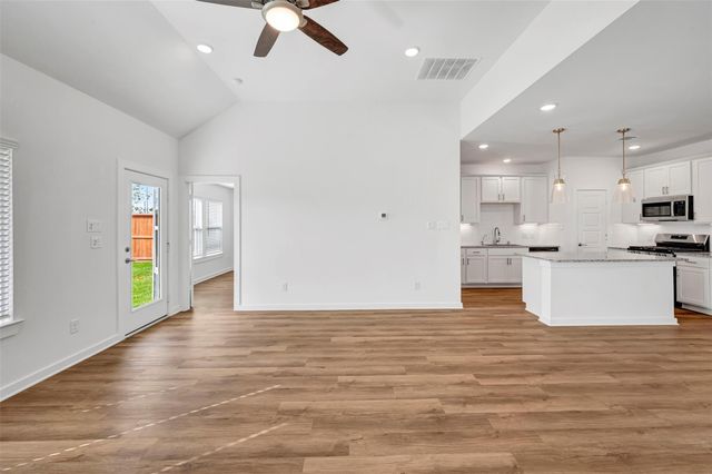 32223 Sunbeam Drive, Fulshear, TX 77441