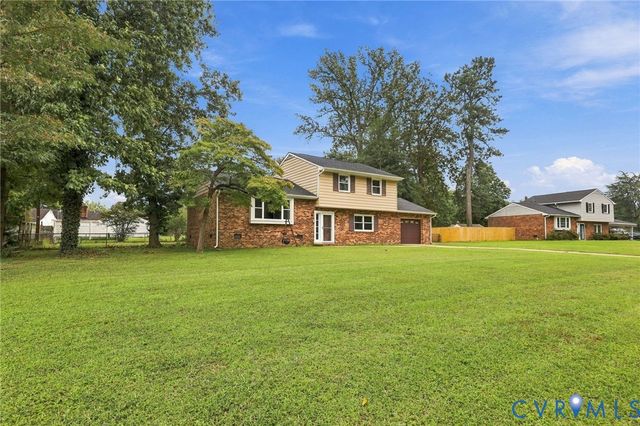 8357 Colmar Dr, Mechanicsville, VA 23116