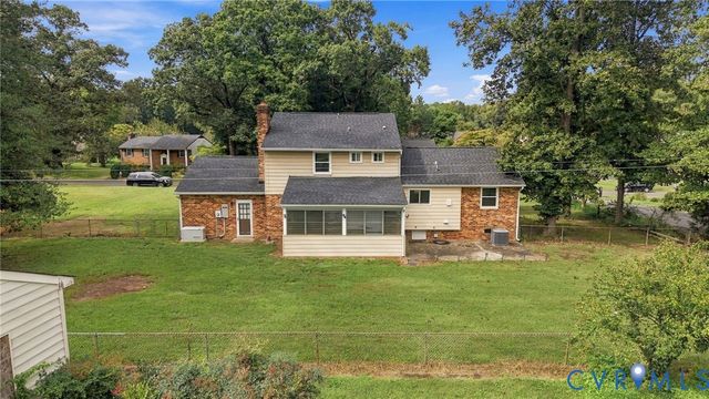 8357 Colmar Dr, Mechanicsville, VA 23116