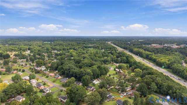 8357 Colmar Dr, Mechanicsville, VA 23116
