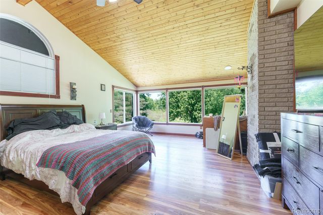 940 Rowland Road, Addison Township, MI 48367
