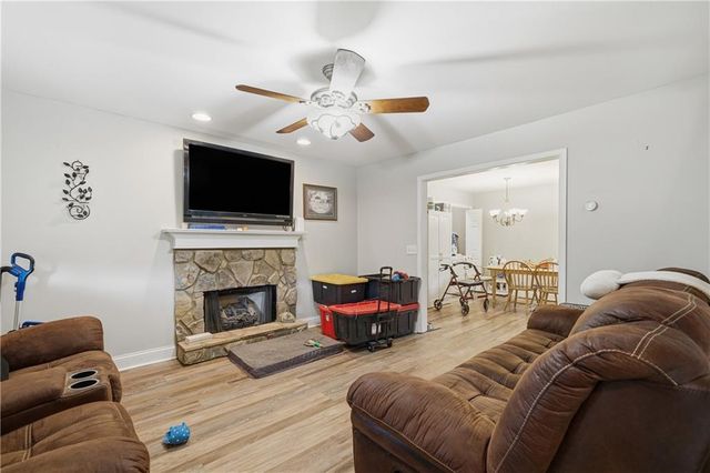 544 Beason Road SE, Calhoun, GA 30701