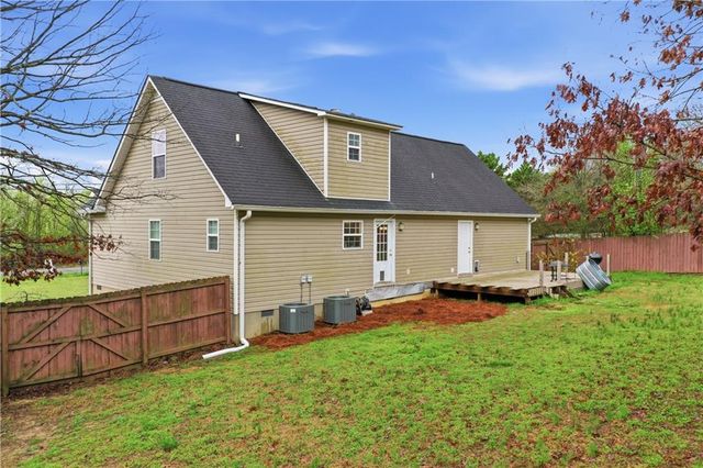 544 Beason Road SE, Calhoun, GA 30701