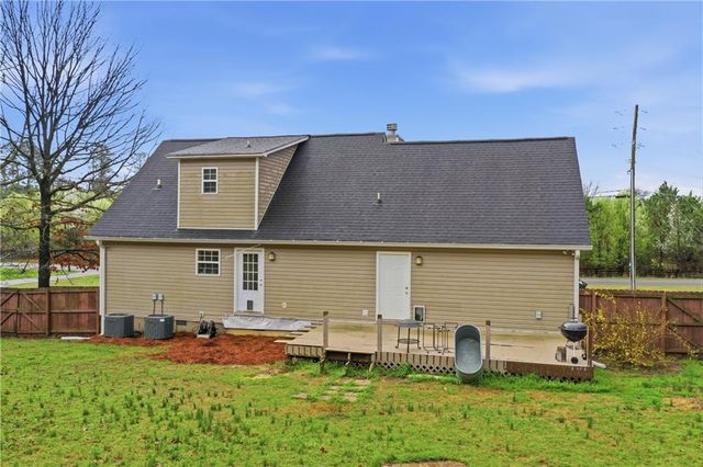 544 Beason Road SE, Calhoun, GA 30701