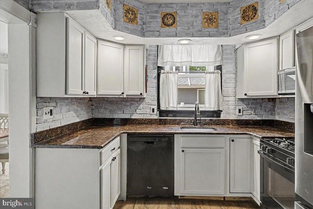 53 E MONTGOMERY AVE, Hatboro, PA 19040