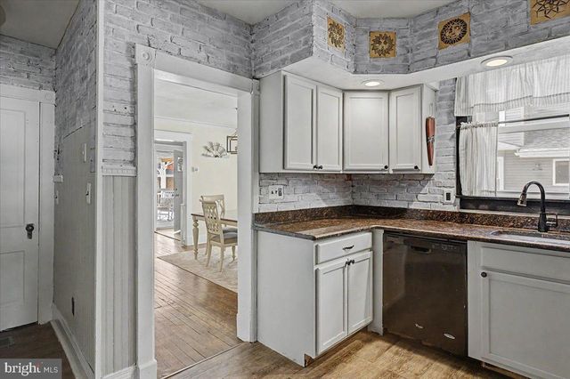 53 E MONTGOMERY AVE, Hatboro, PA 19040