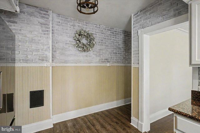 53 E MONTGOMERY AVE, Hatboro, PA 19040
