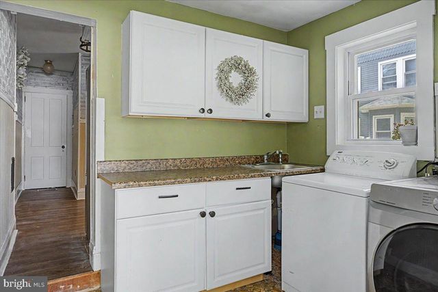 53 E MONTGOMERY AVE, Hatboro, PA 19040
