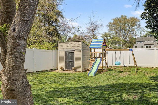 53 E MONTGOMERY AVE, Hatboro, PA 19040