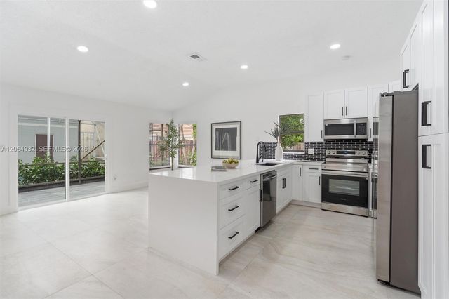 1665 Weather Vane Place, Wellington, FL 33414