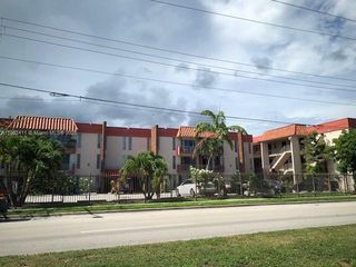 2385 NW 11th St A35, Miami, FL 33125