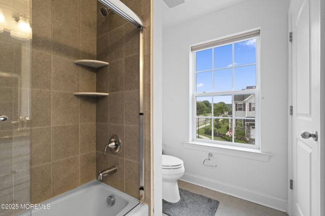 58 Begonia Lane, Monroe, NJ 08831