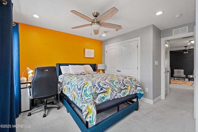 58 Begonia Lane, Monroe, NJ 08831