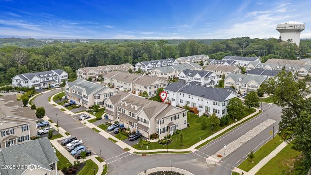 58 Begonia Lane, Monroe, NJ 08831
