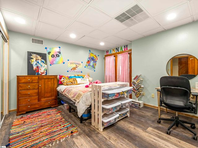 140 Joanda Farm Road, Mooresboro, SC 28114
