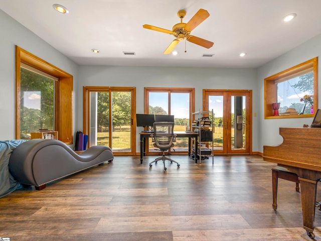 140 Joanda Farm Road, Mooresboro, SC 28114
